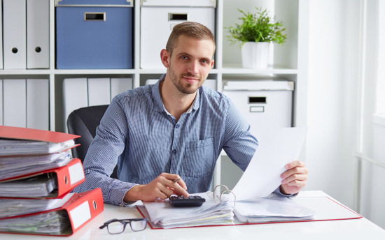 Payroll Specialist hero